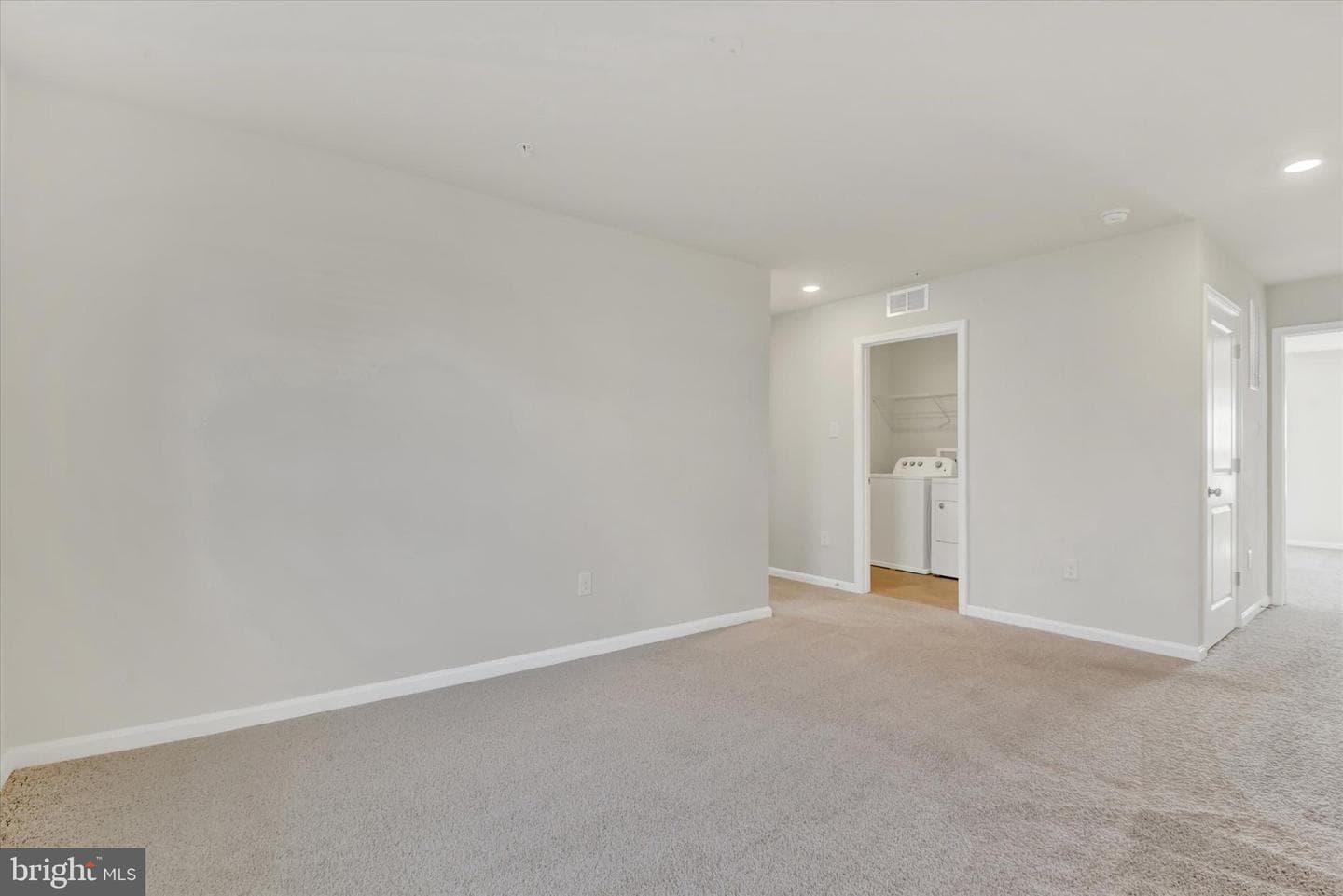 589 Friendship Road photo 21
