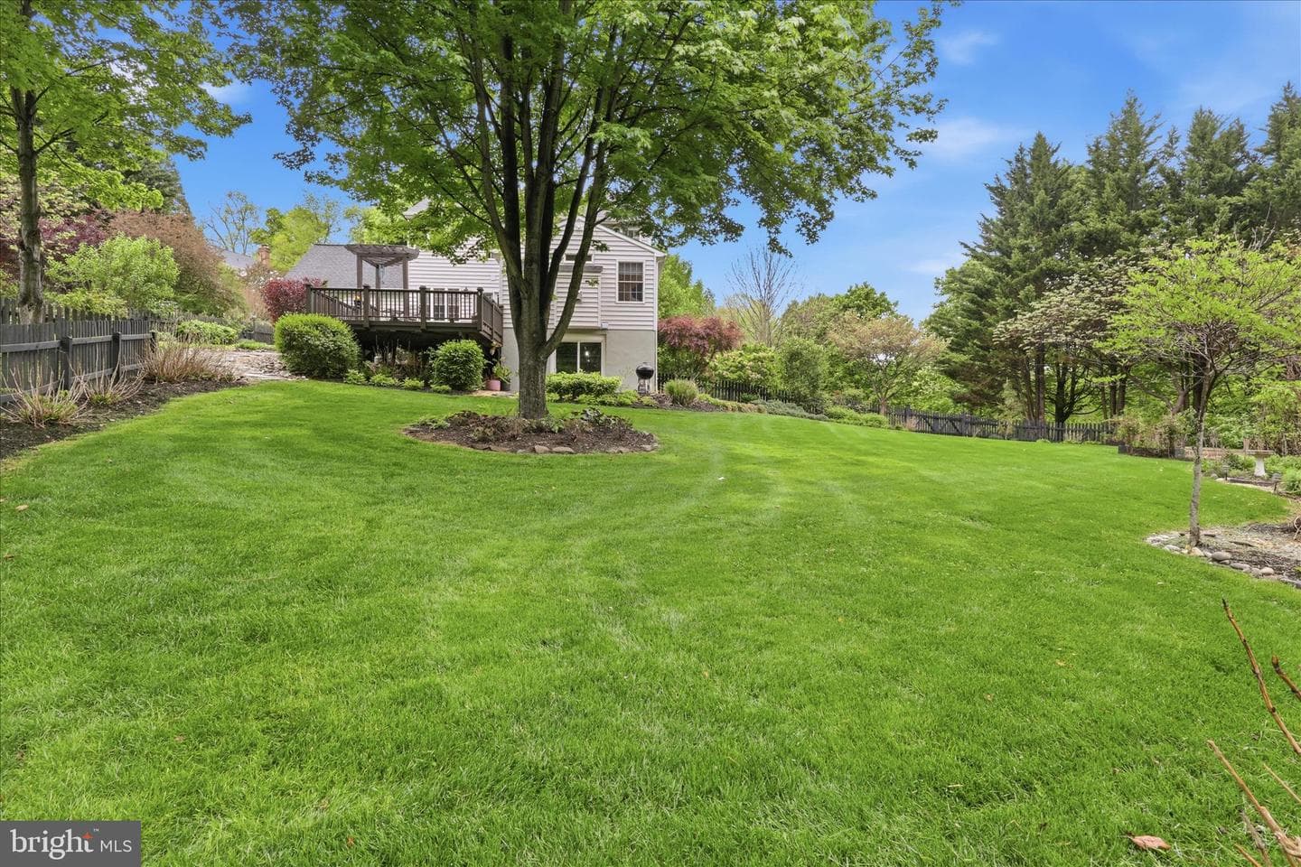 655 Downhill Drive photo 48