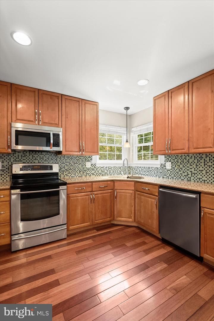 6312 White Cedar Court photo 28