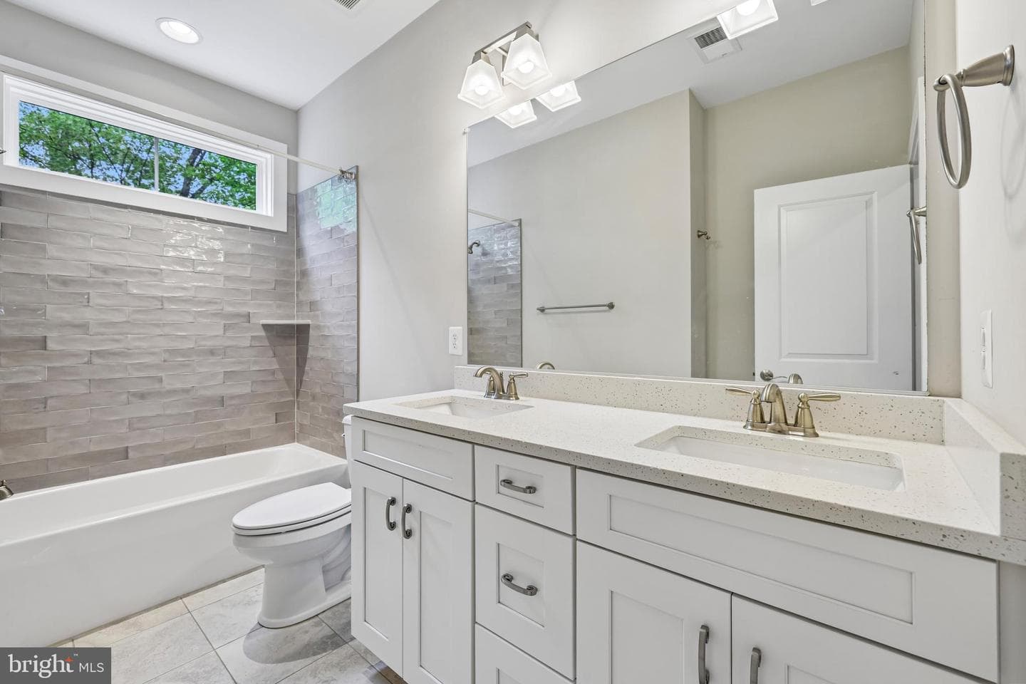 1310 Hook Road photo 40