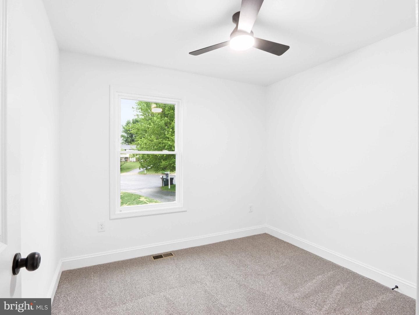 683 Sunflower Court photo 24