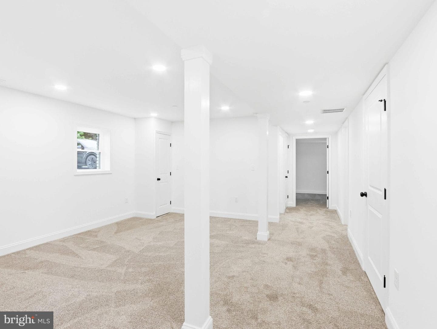 683 Sunflower Court photo 32