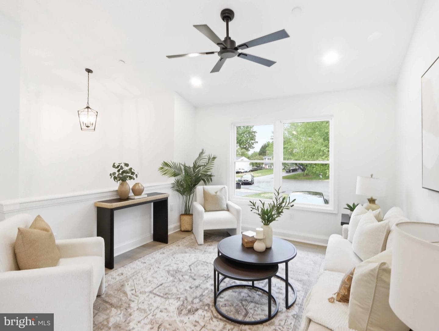 683 Sunflower Court photo 6