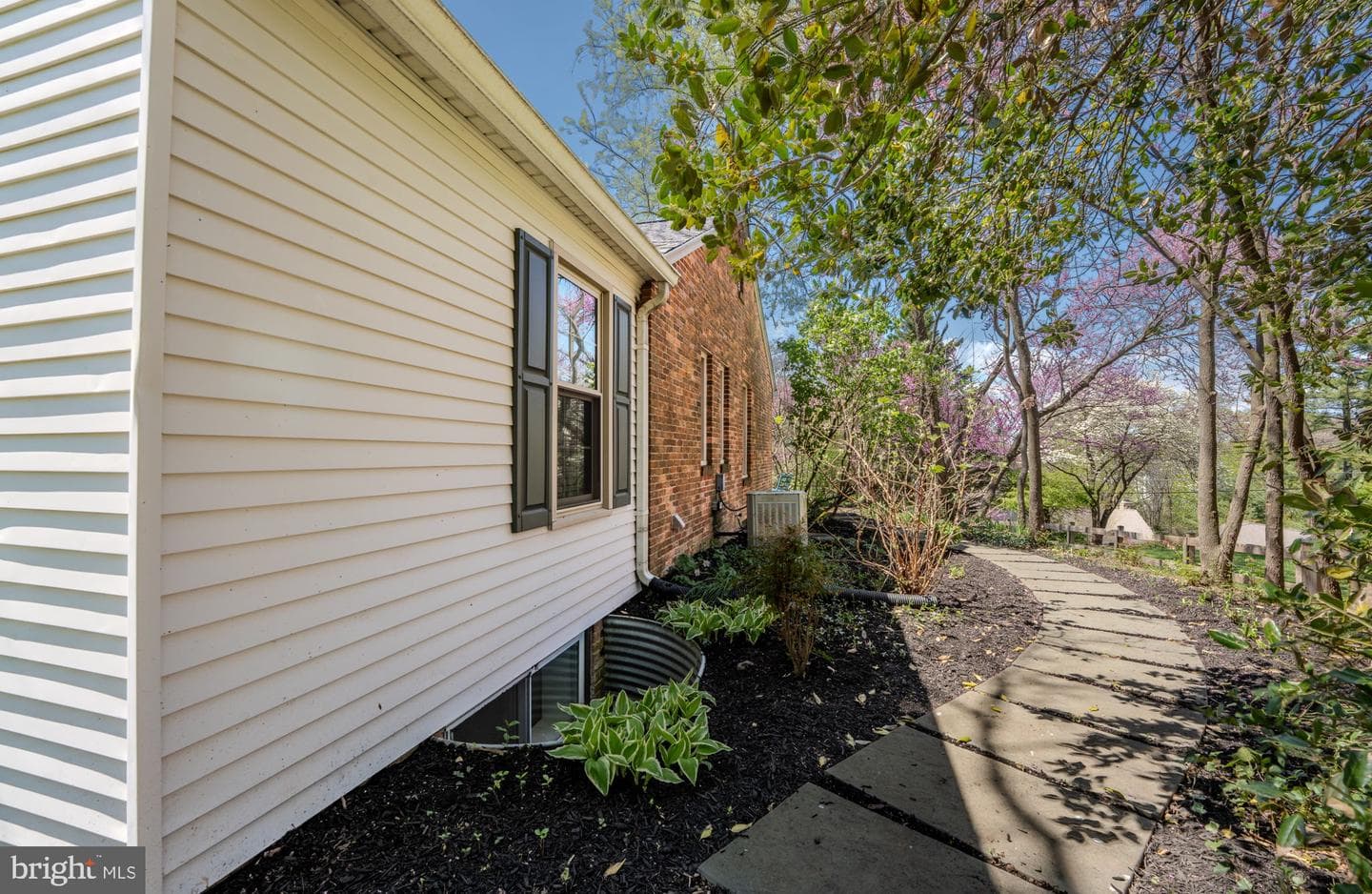 22 Fitzhugh Avenue photo 43