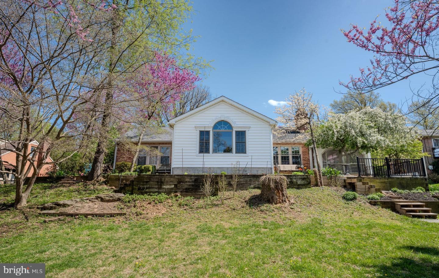 22 Fitzhugh Avenue photo 44