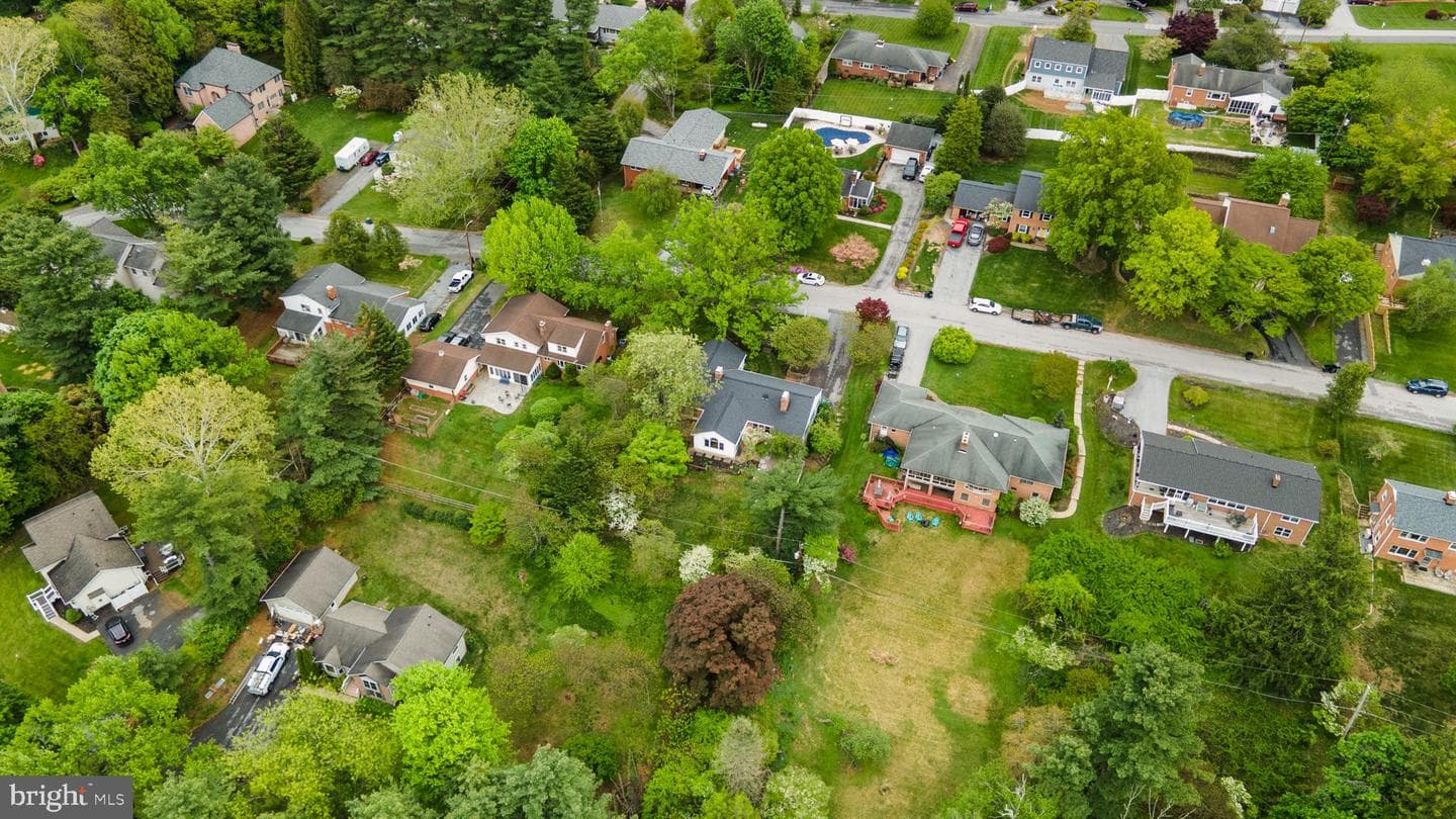 22 Fitzhugh Avenue photo 51