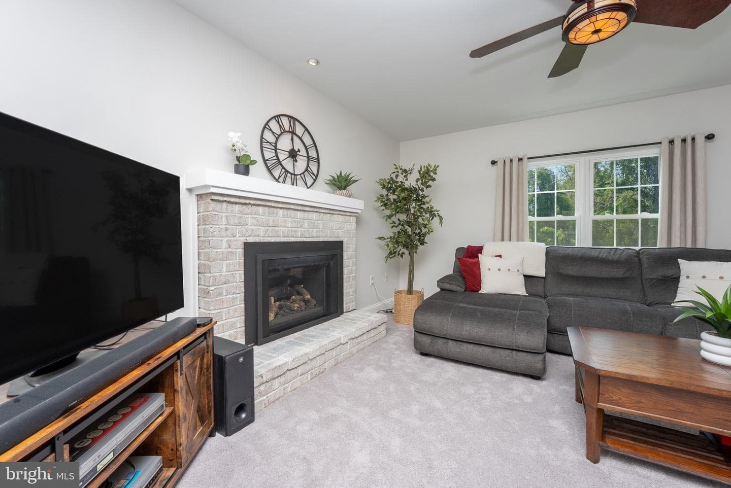 1411 Copper Beech Court photo 10