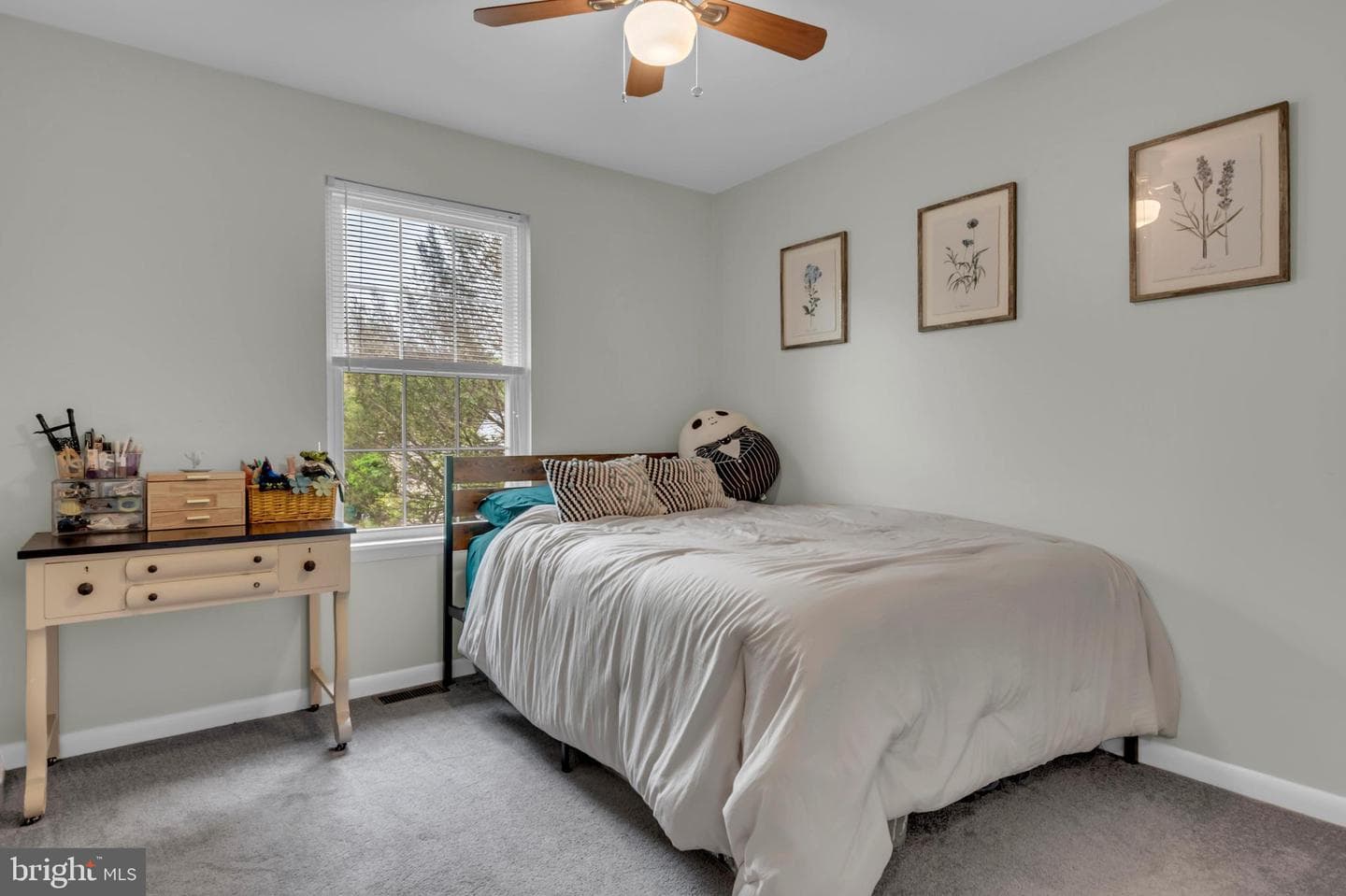 7128 Macbeth Way photo 23
