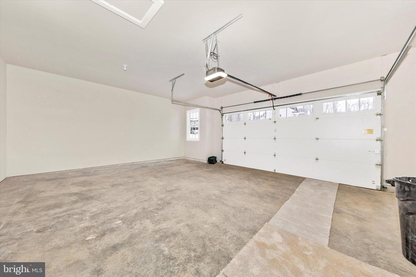 112 Whirlaway Court photo 52
