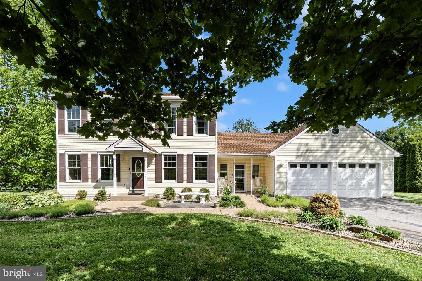 2679 Leslie Road photo 3