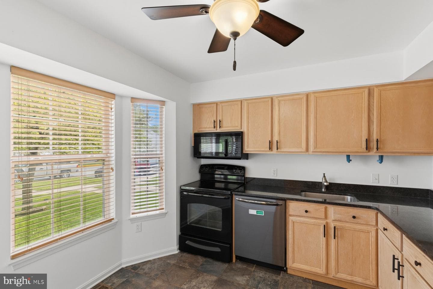 802 Medinah Circle photo 12