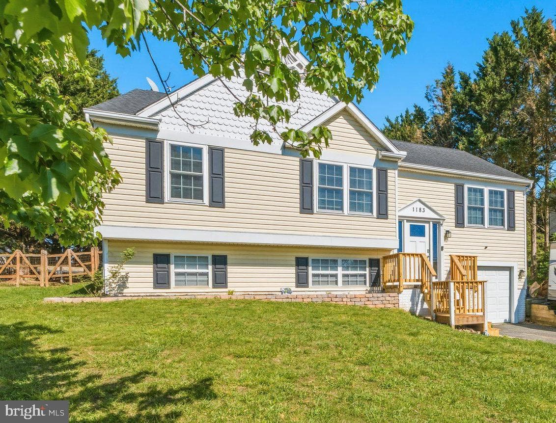 1183 Jo Apter Place photo 30