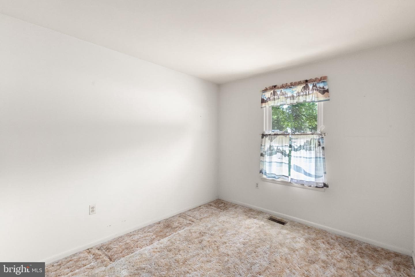 622 Barnes Avenue photo 15