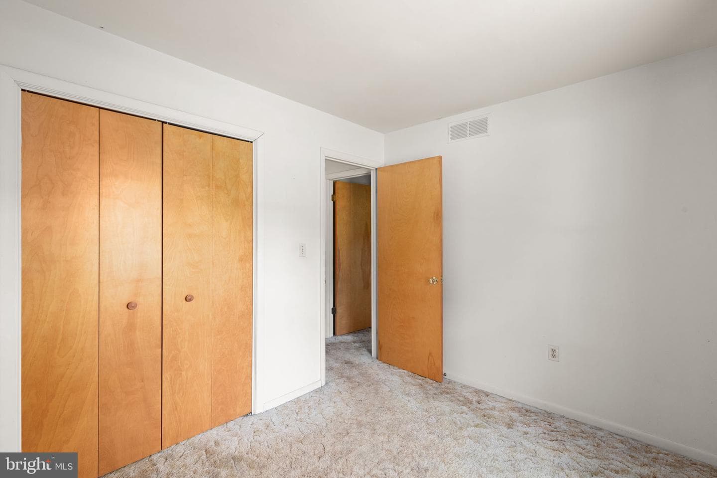 622 Barnes Avenue photo 18