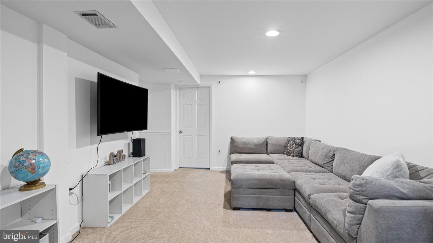 621 Trango Drive photo 22