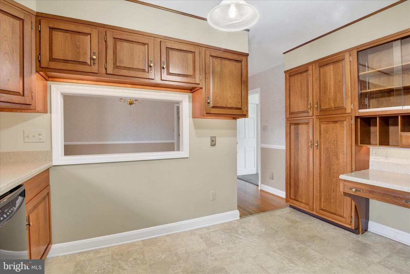 1645 Saint Paul Street photo 26