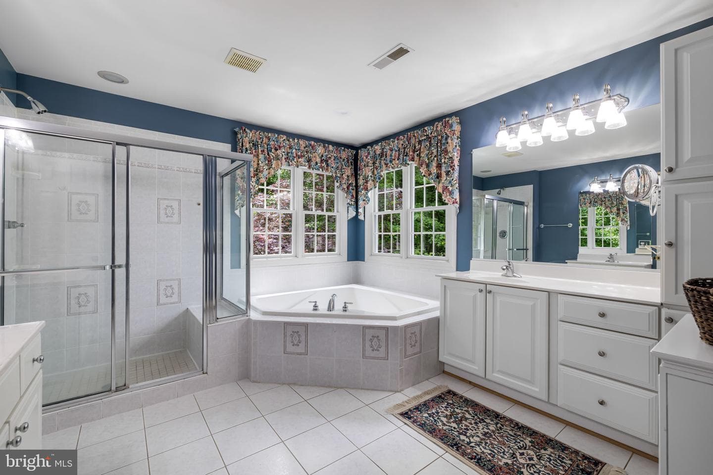 712 Lythe Hill Court photo 41