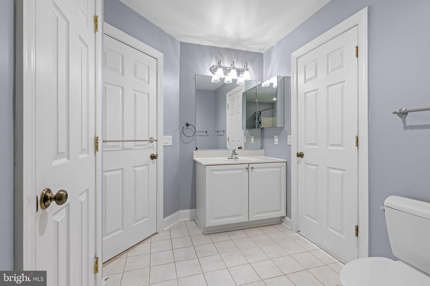 712 Lythe Hill Court photo 47