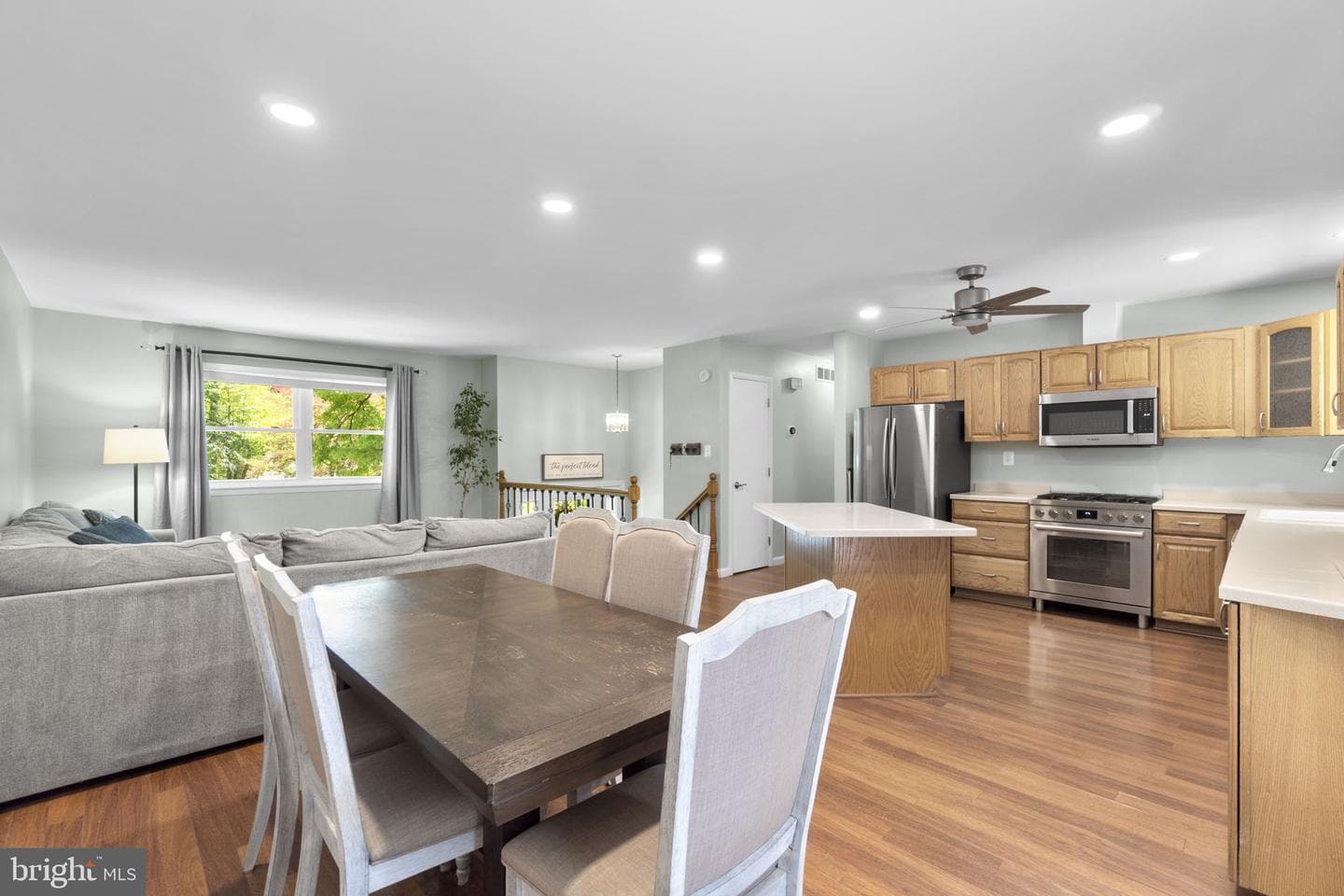 5804 Miriam Drive photo 18