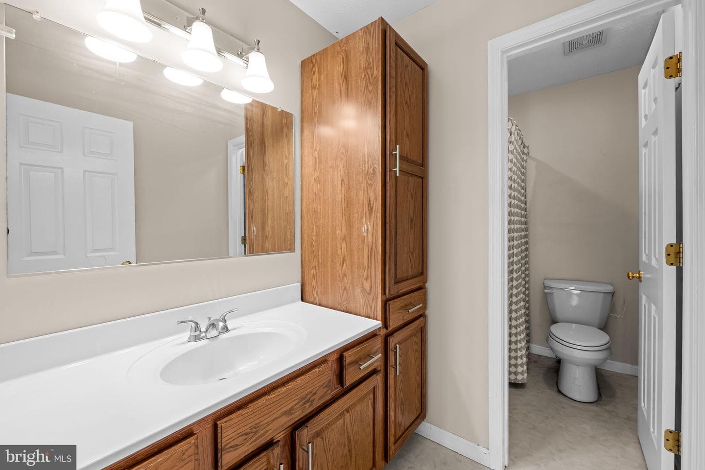 4630 Marksman Court photo 10