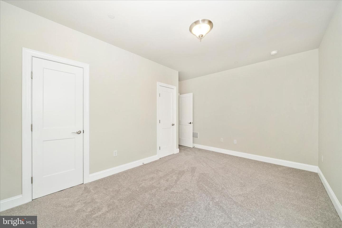 7349 2nd Avenue photo 36