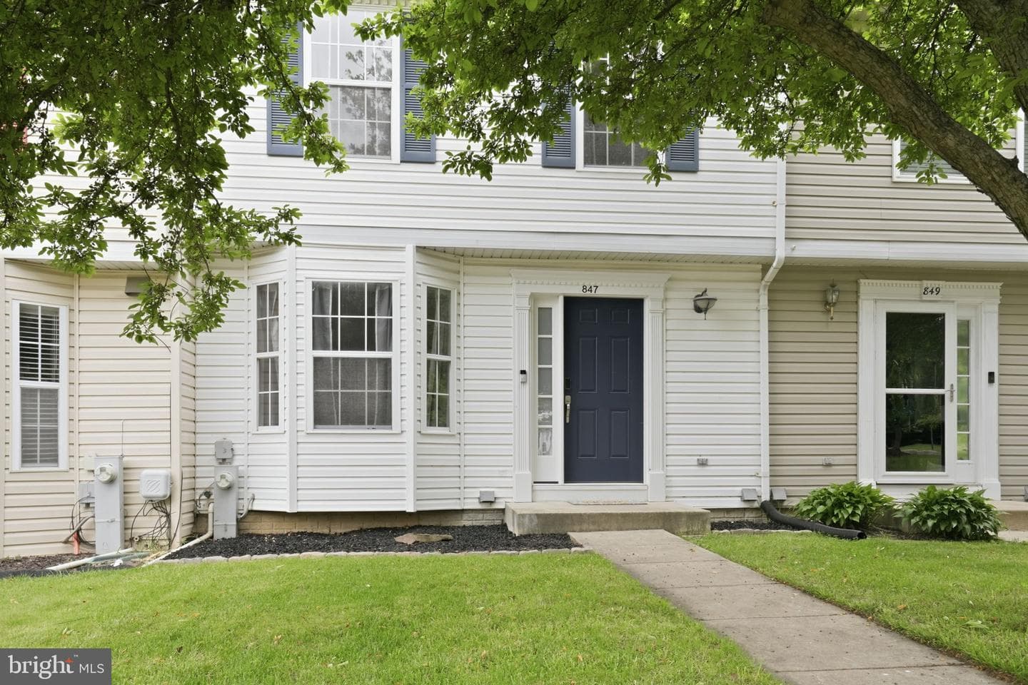 847 Medinah Circle photo 2