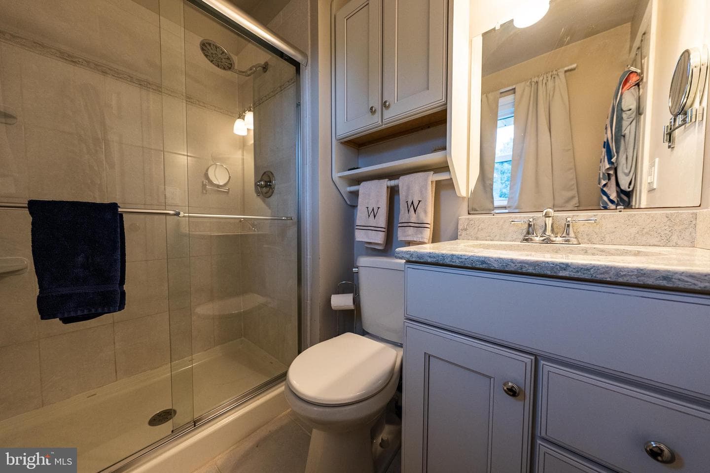 1005 Caren Drive photo 13