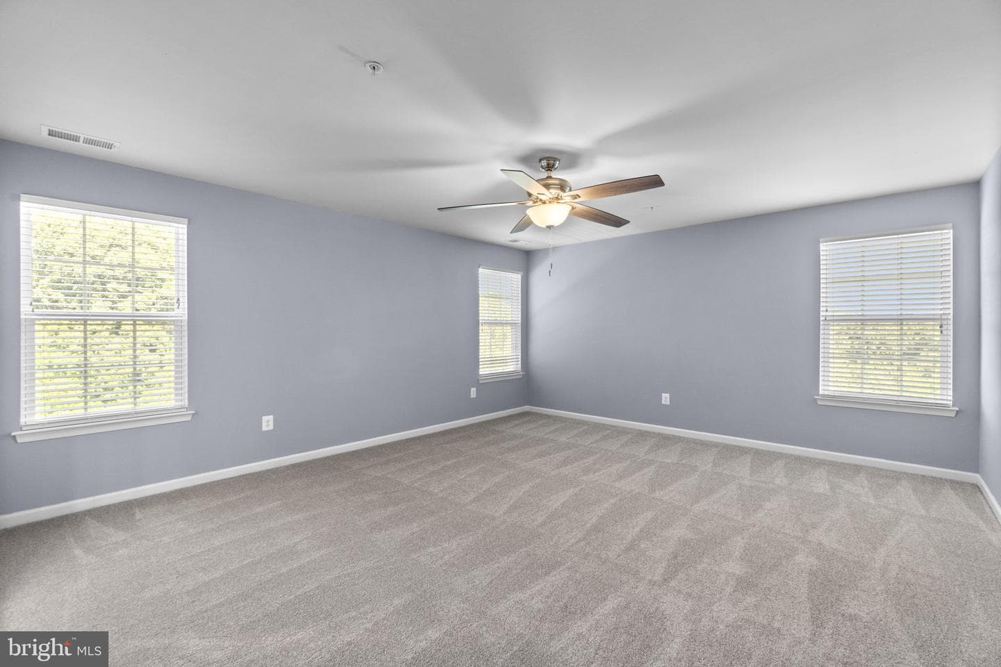 696 Wilford Court photo 13