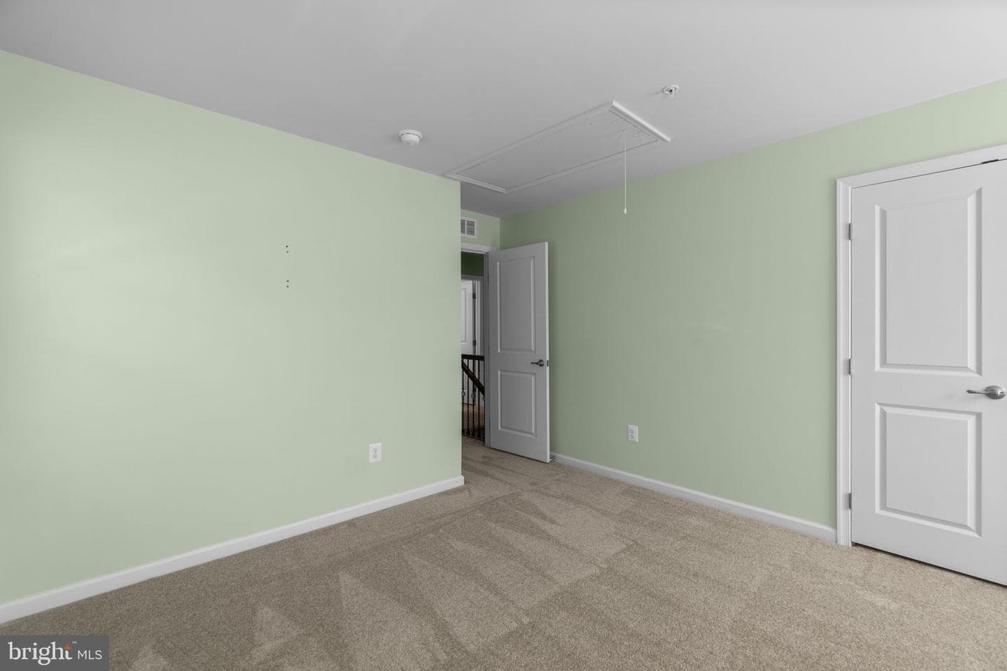 696 Wilford Court photo 44