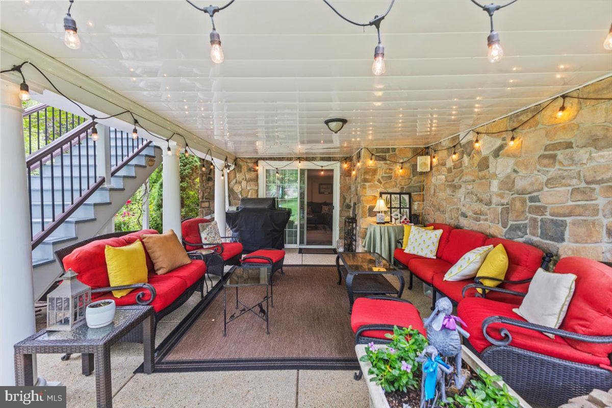 1789 Brookshire Court photo 48