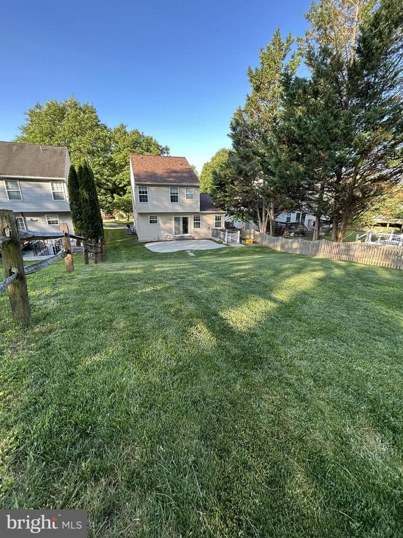628 Autumn Sky Court photo 32