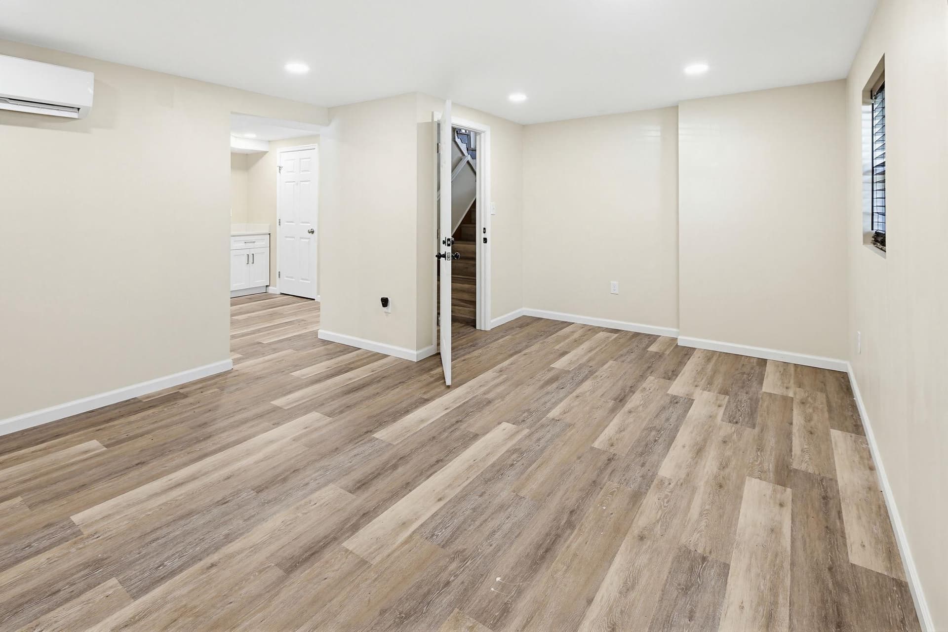 119 Schoolhouse Road photo 31