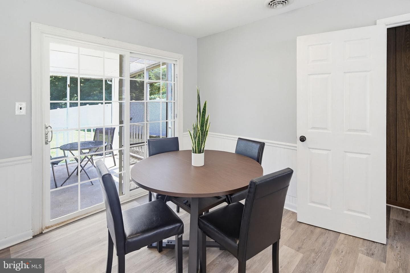 119 Schoolhouse Road photo 8