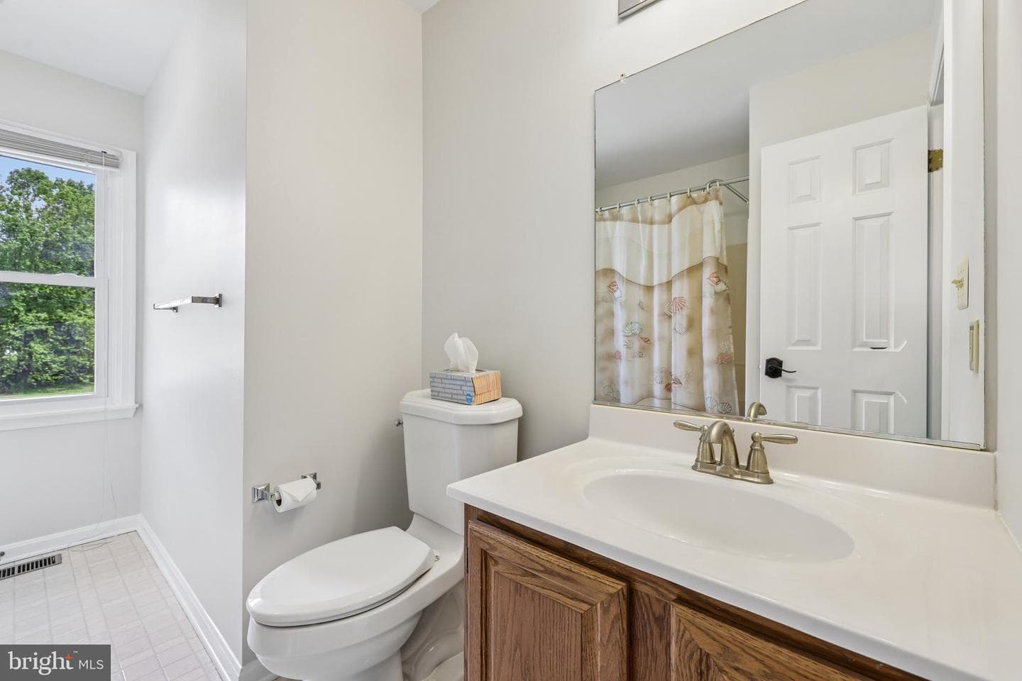 902 Clauser Court photo 35