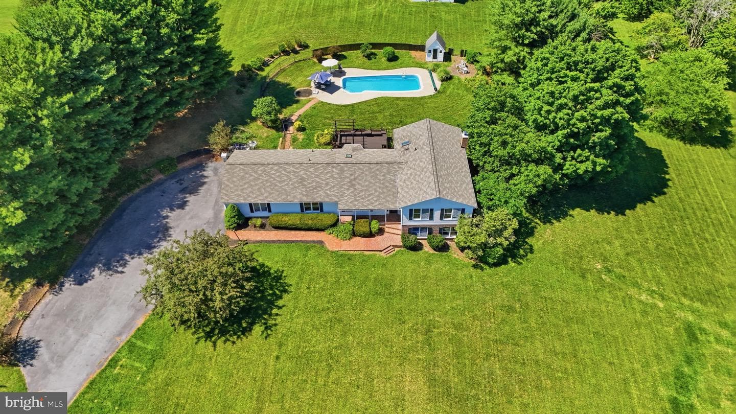 3814 Boteler Road, Mount Airy