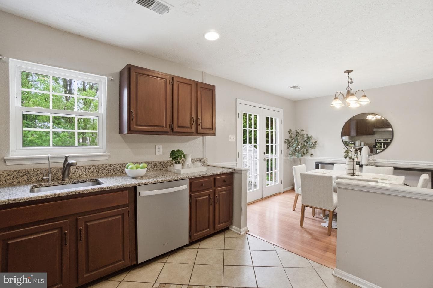 1012 Balsam Lane photo 12