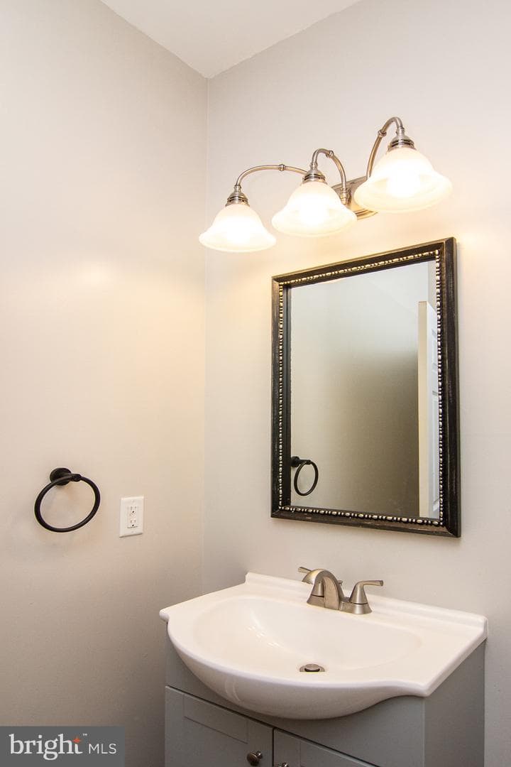 2803 Hilltop Drive photo 15