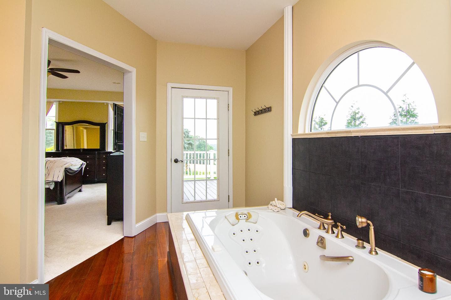 2803 Hilltop Drive photo 21