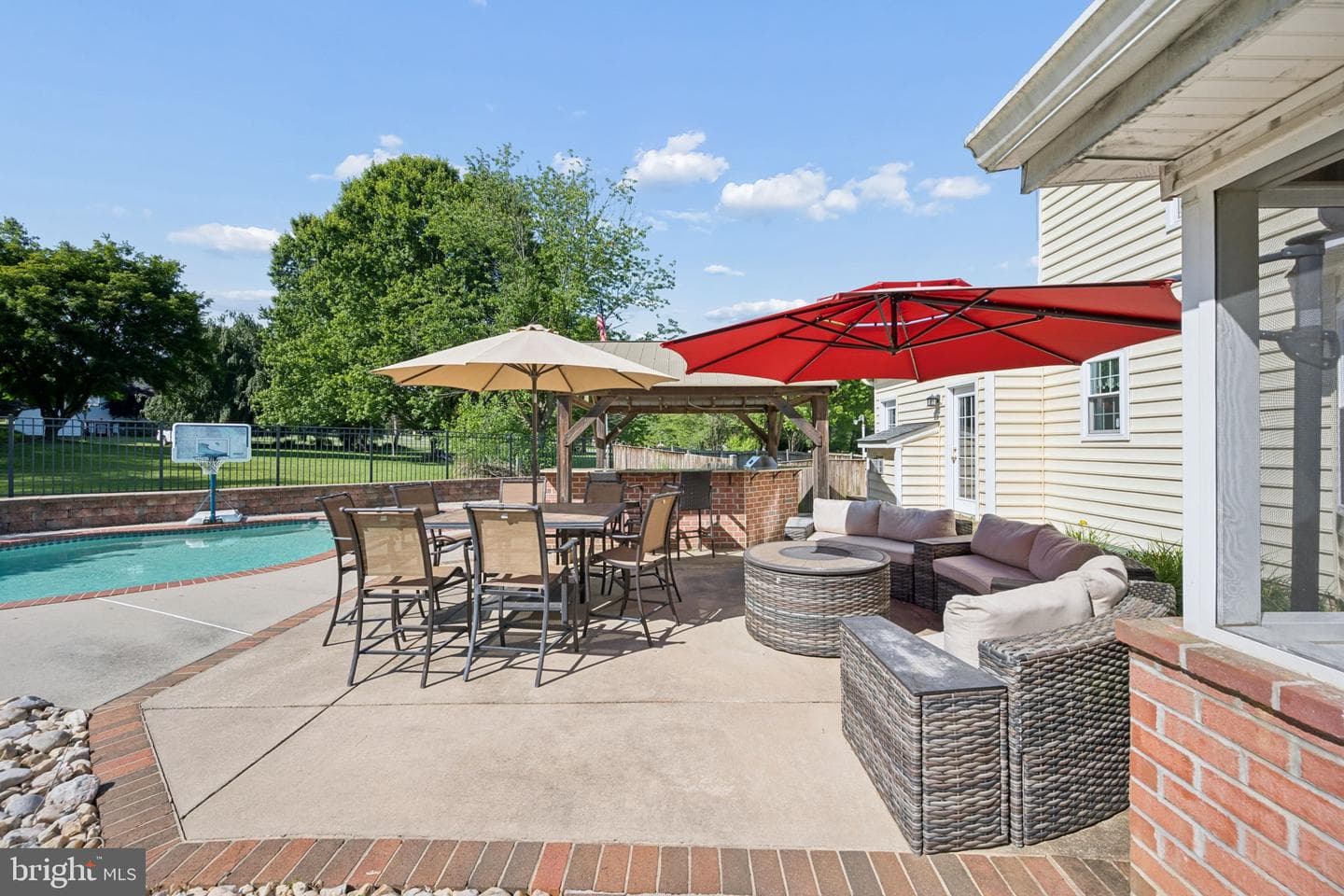 5090 Amantea Way photo 79