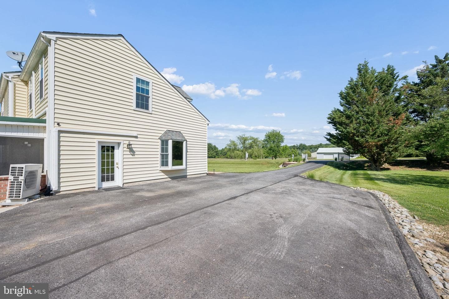 5090 Amantea Way photo 80