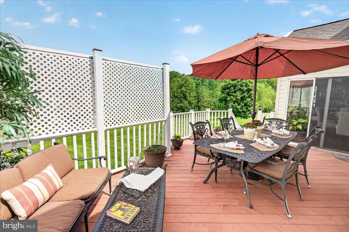 7220 Shub Farm Road photo 12