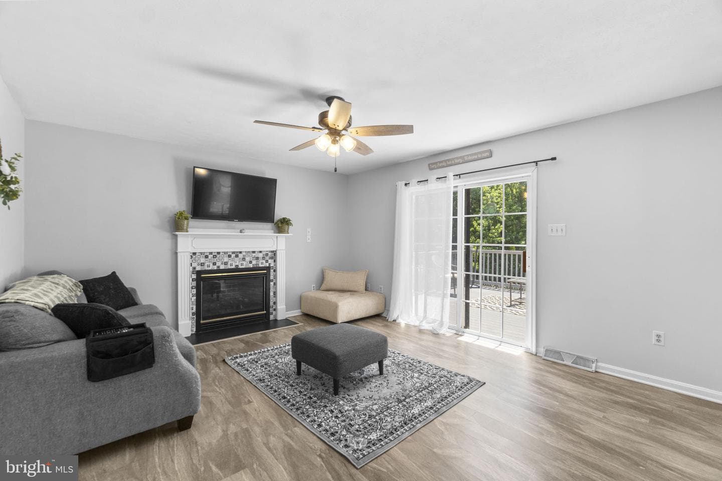 571 Rich Mar Street photo 15