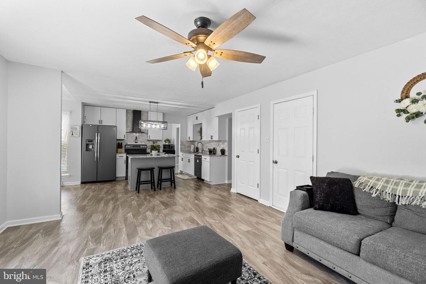 571 Rich Mar Street photo 16