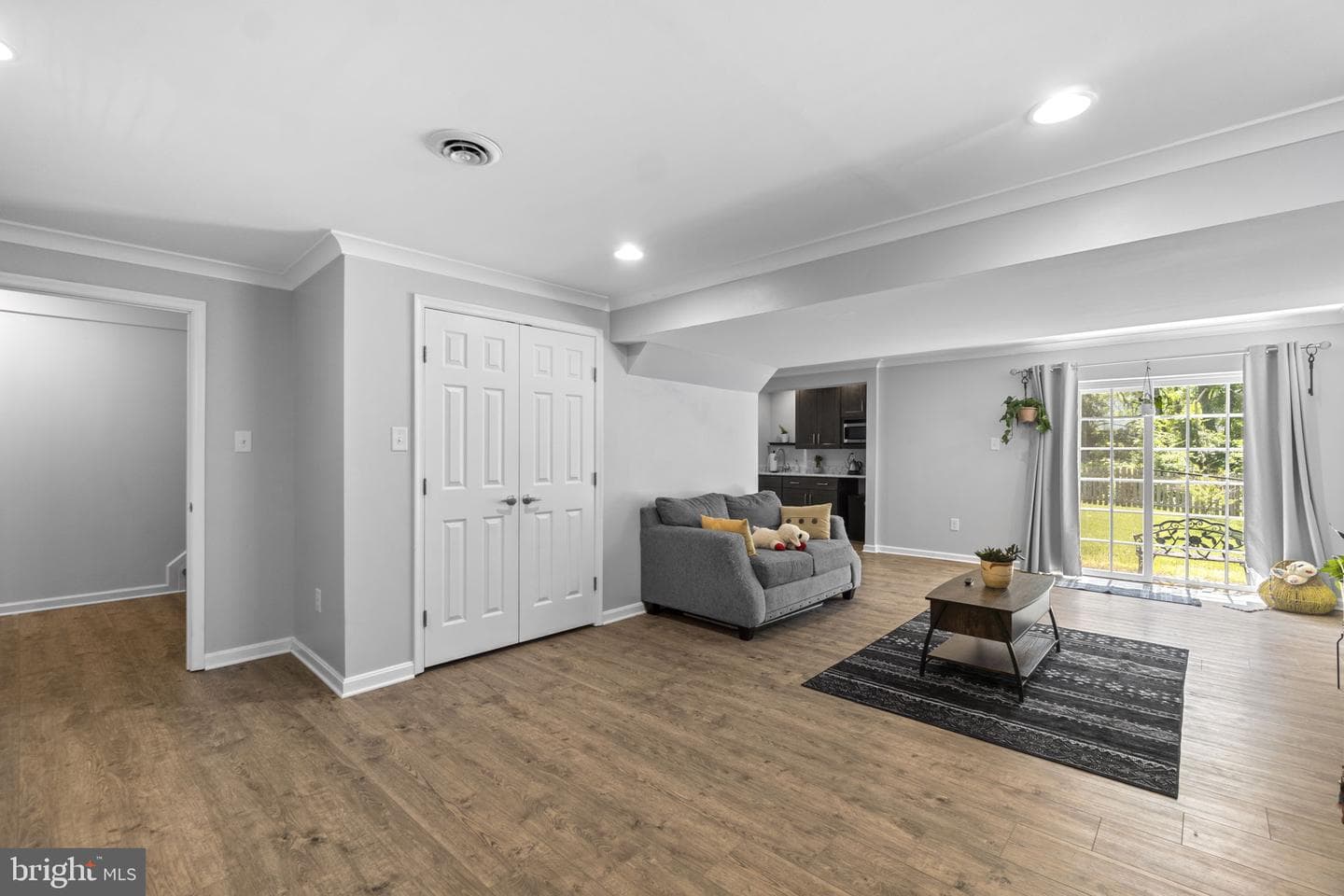 571 Rich Mar Street photo 33