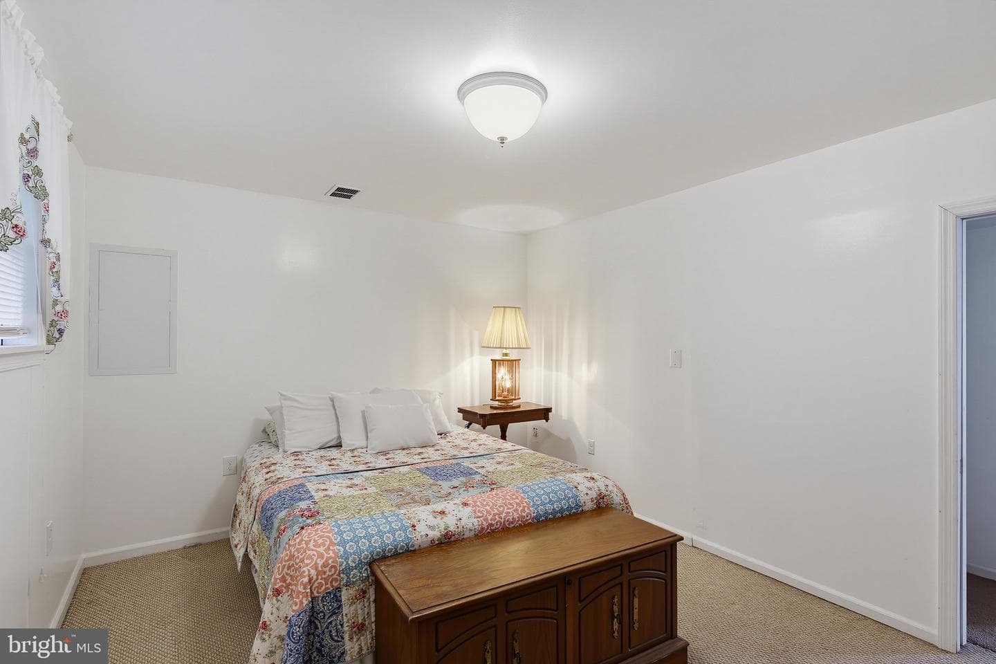 1488 Algonquin Court photo 19