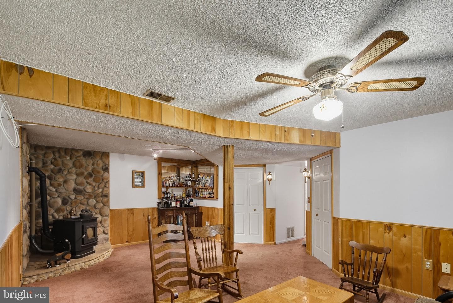 1488 Algonquin Court photo 23