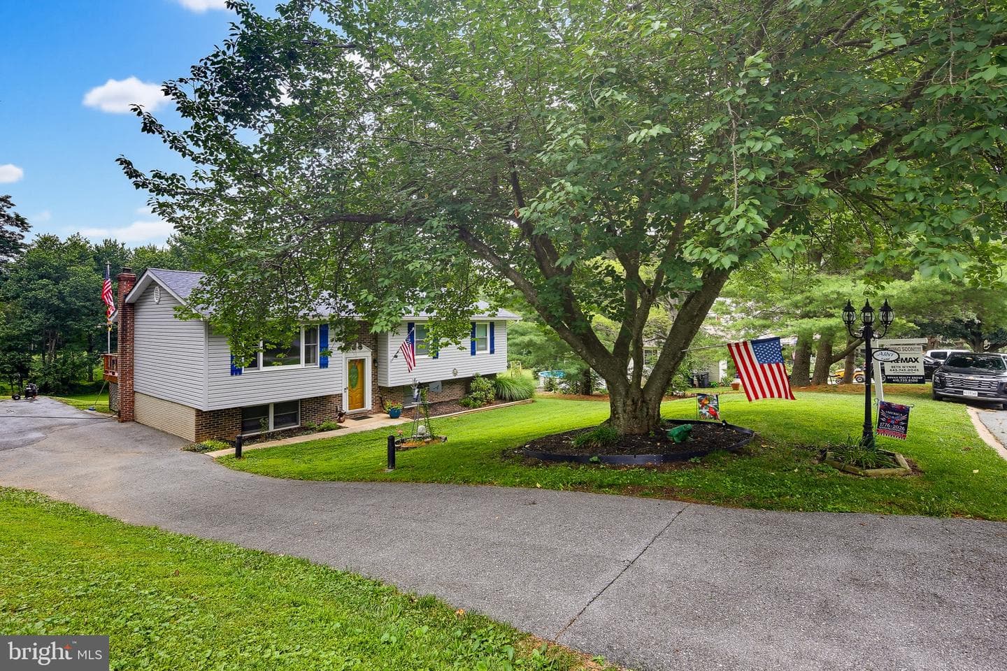 1488 Algonquin Court photo 37
