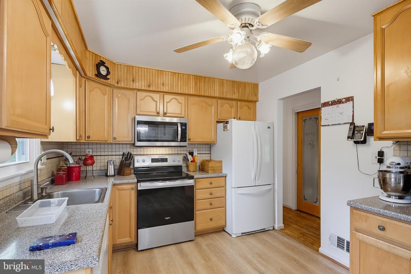 1488 Algonquin Court photo 8