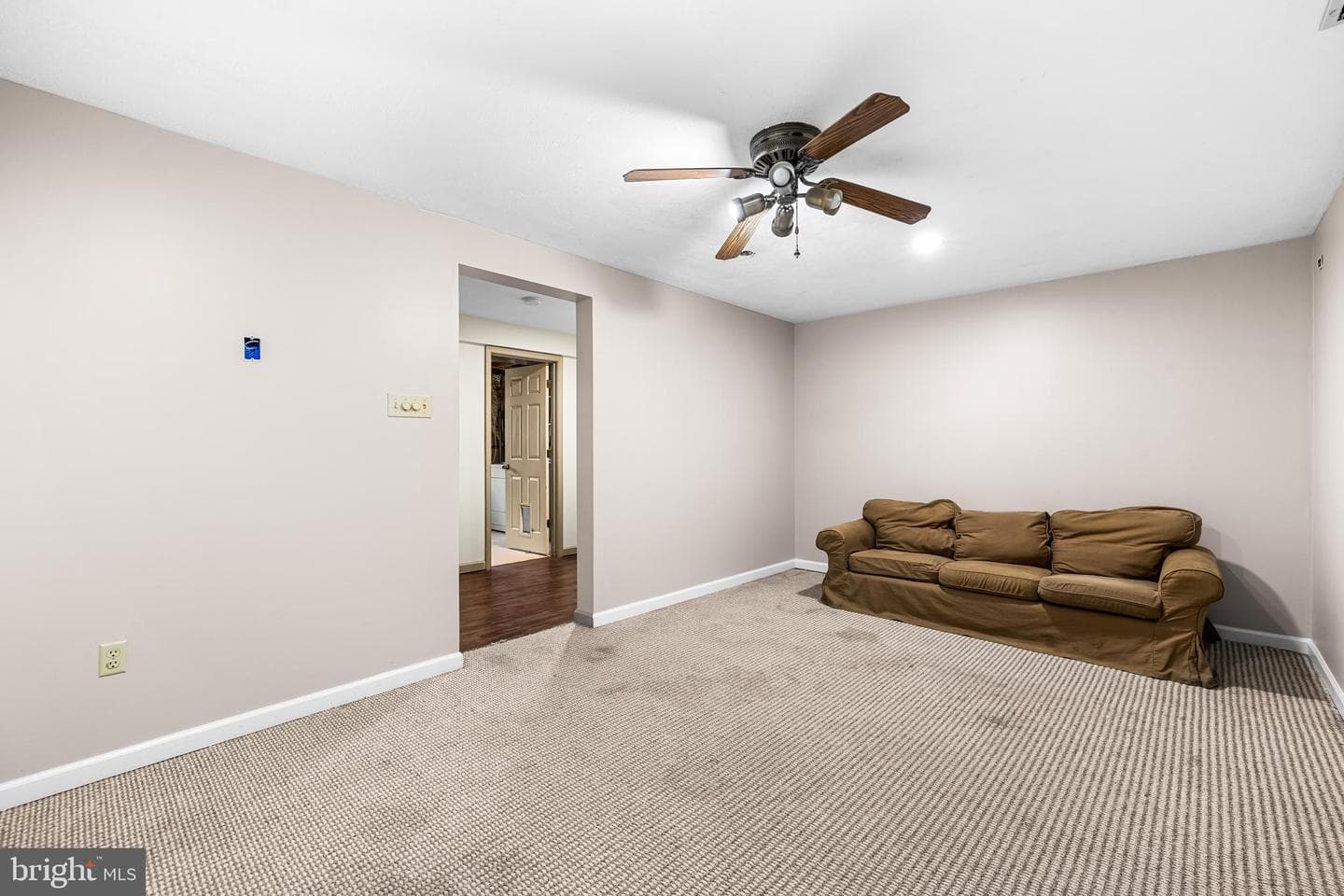 942 Gaming Square photo 22