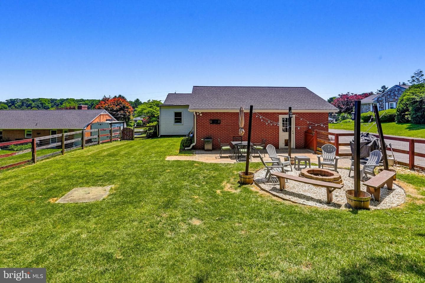 1644 Saint Paul Street photo 31